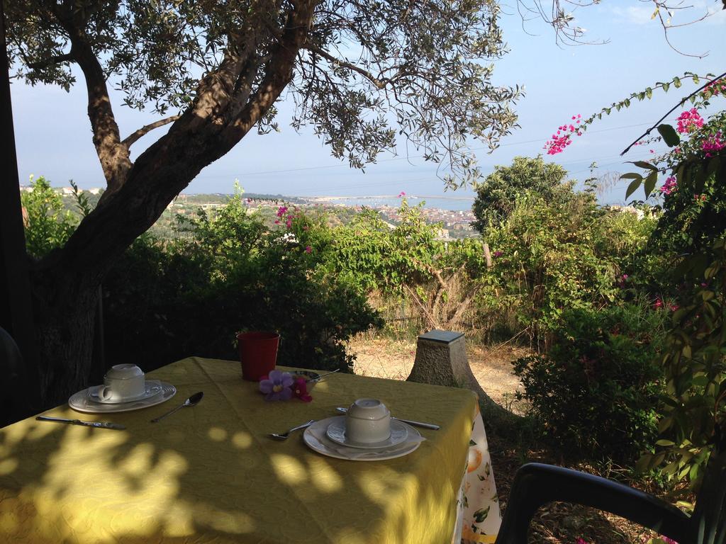 בית הארחה SantʼAgata di Militello 	Giardino Di Sicilia מראה חיצוני תמונה
